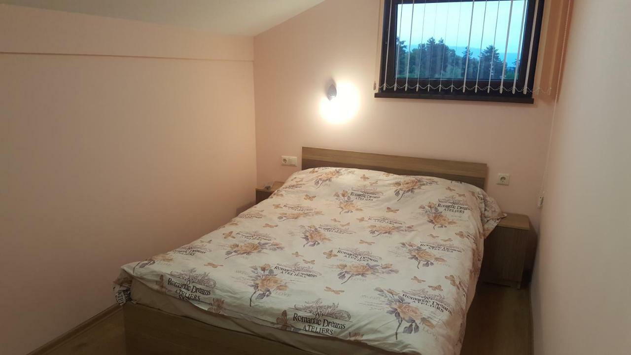 Chilingirovata Kashta Hotel Pavel Banja Kültér fotó