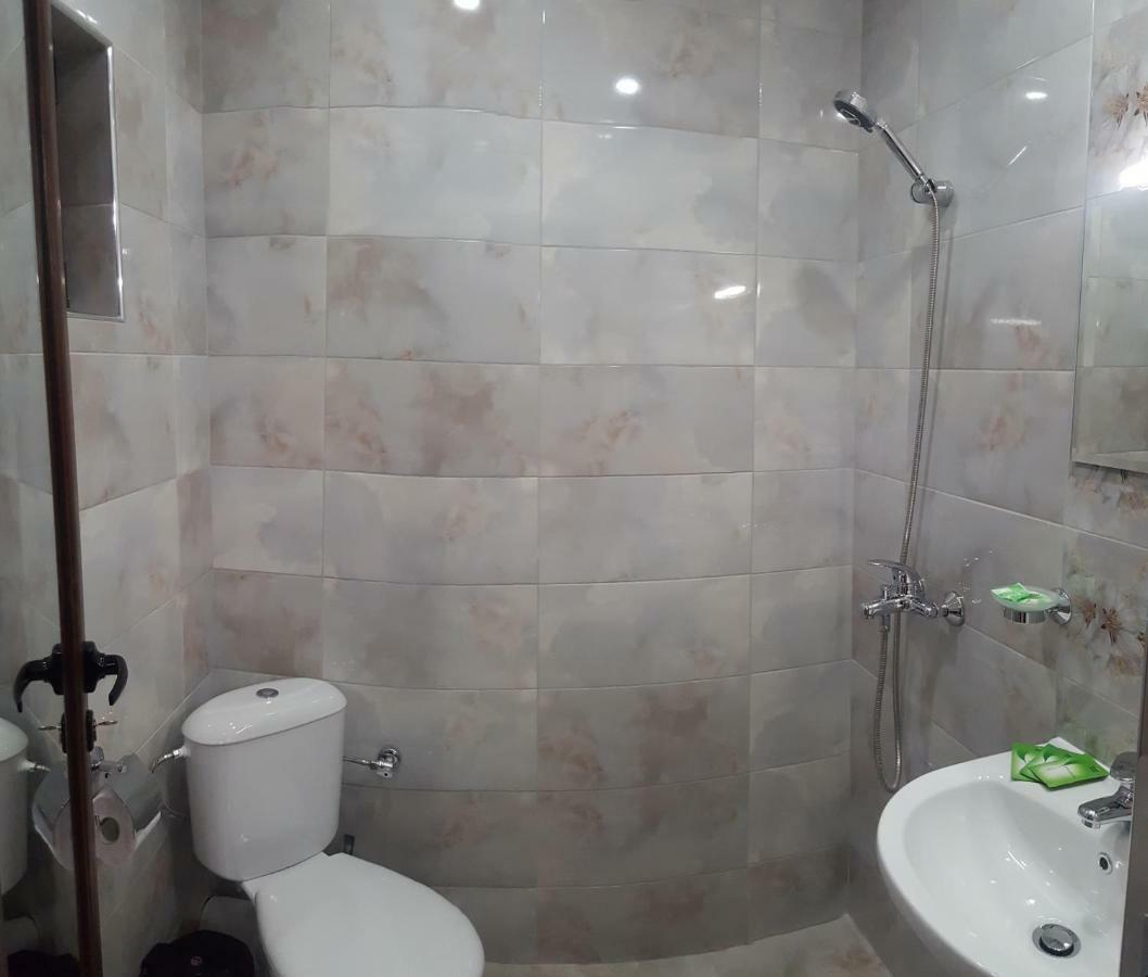 Chilingirovata Kashta Hotel Pavel Banja Kültér fotó