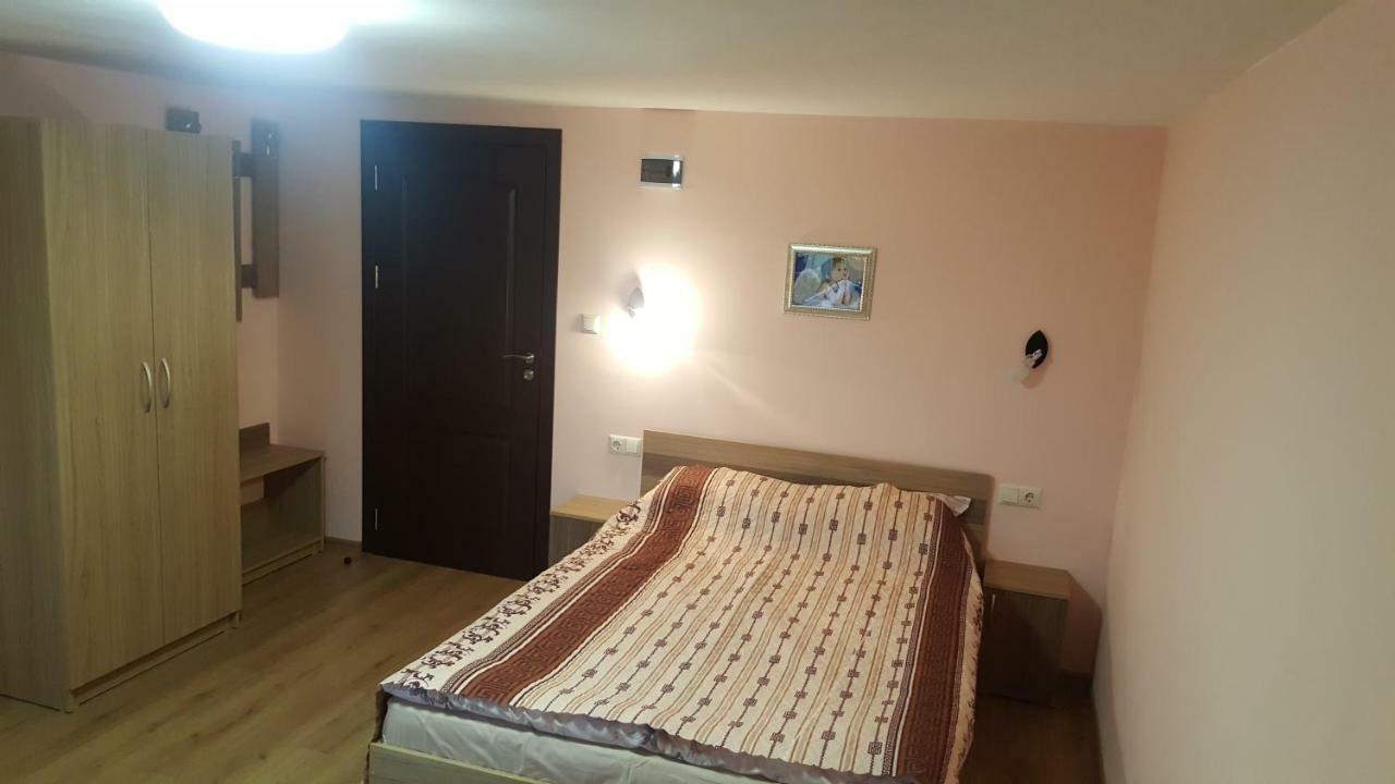 Chilingirovata Kashta Hotel Pavel Banja Kültér fotó