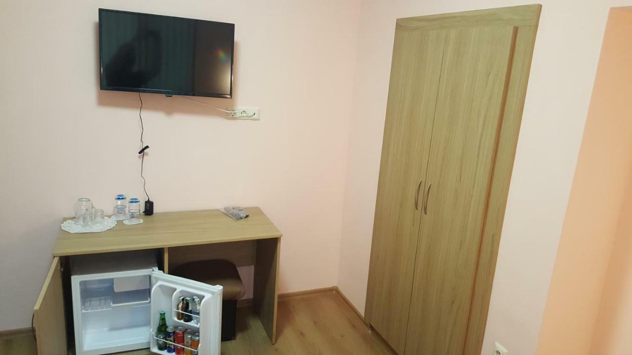 Chilingirovata Kashta Hotel Pavel Banja Kültér fotó